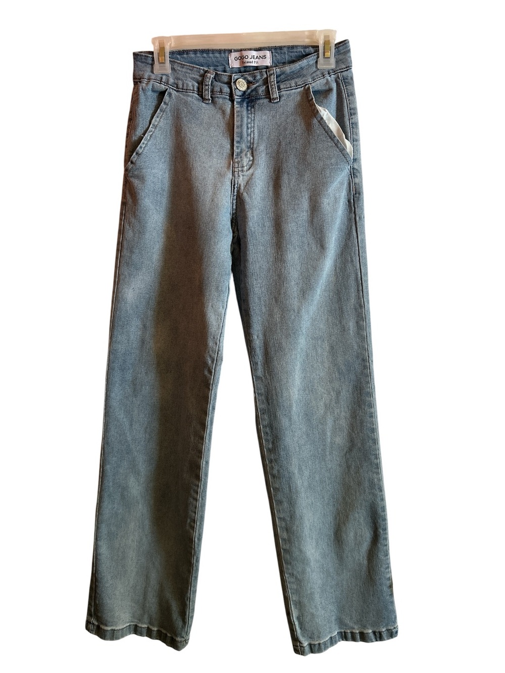 GOGO Women's Straight-Leg Jeans in Faded Gray